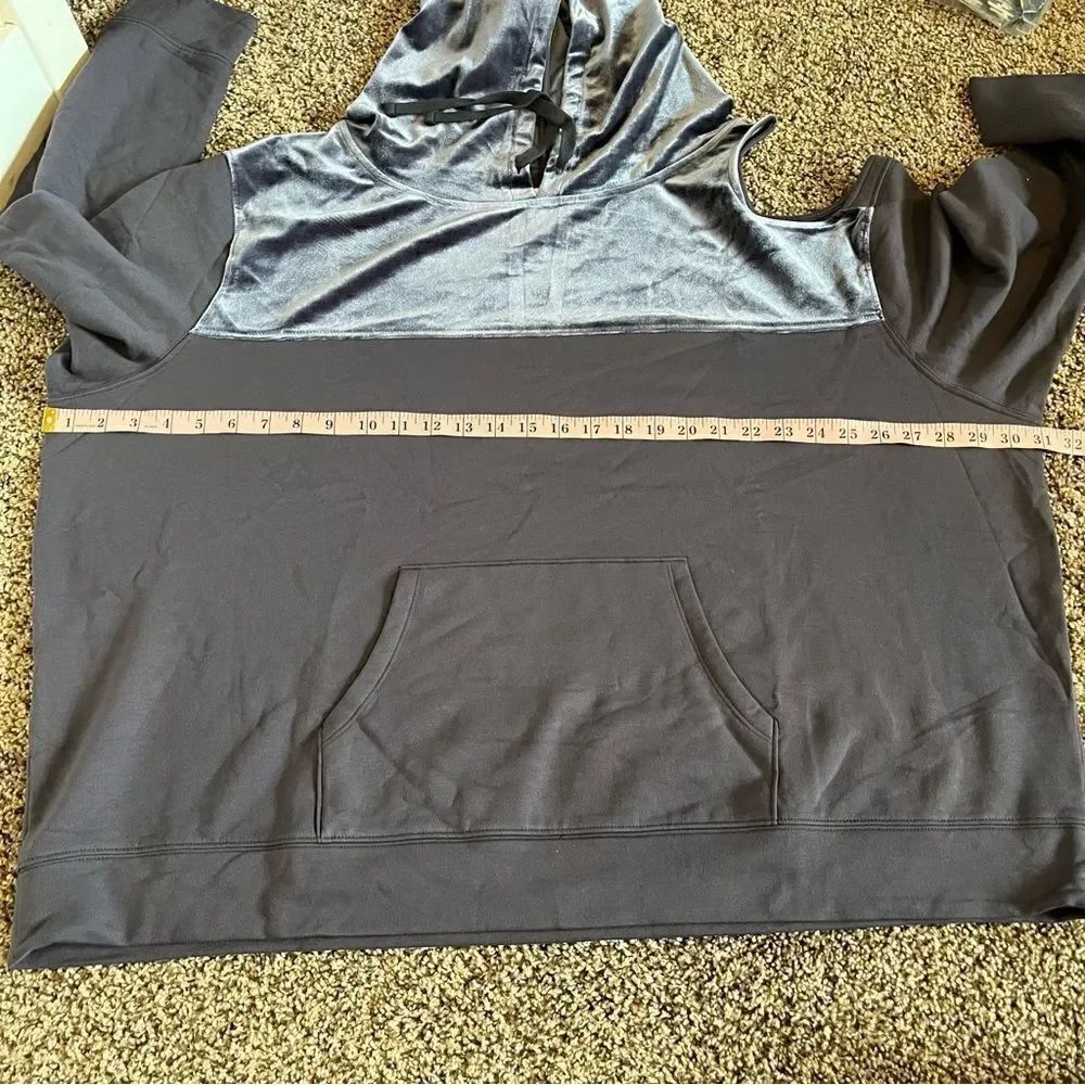 NWOT All Worthy Hunter McGrady Mixed Media Velvet Hoodie - Picture 12 of 13